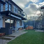 Holiday home Pri Velkom Kolpasskom Tajchu Bansky Studenec